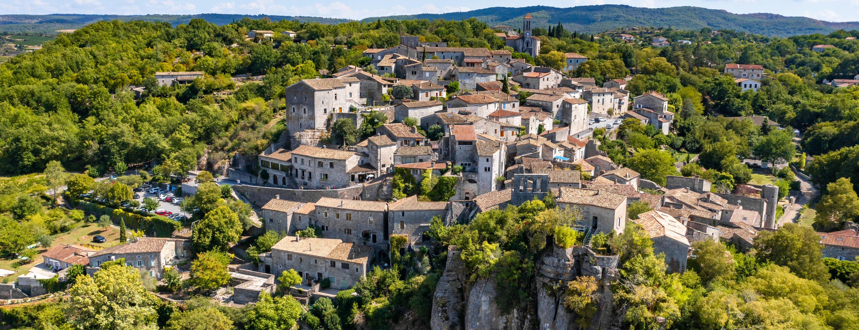 https://a.storyblok.com/f/319768/2880x1108/9709121457/ardeche.jpg